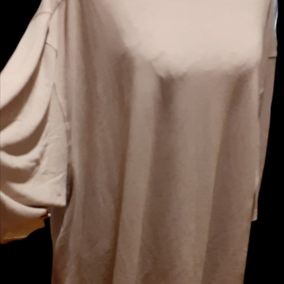 Zenana Top⚘1X⚘Adorable⚘EXCELLENT CONDITION SOLD - Picture 2 of 4